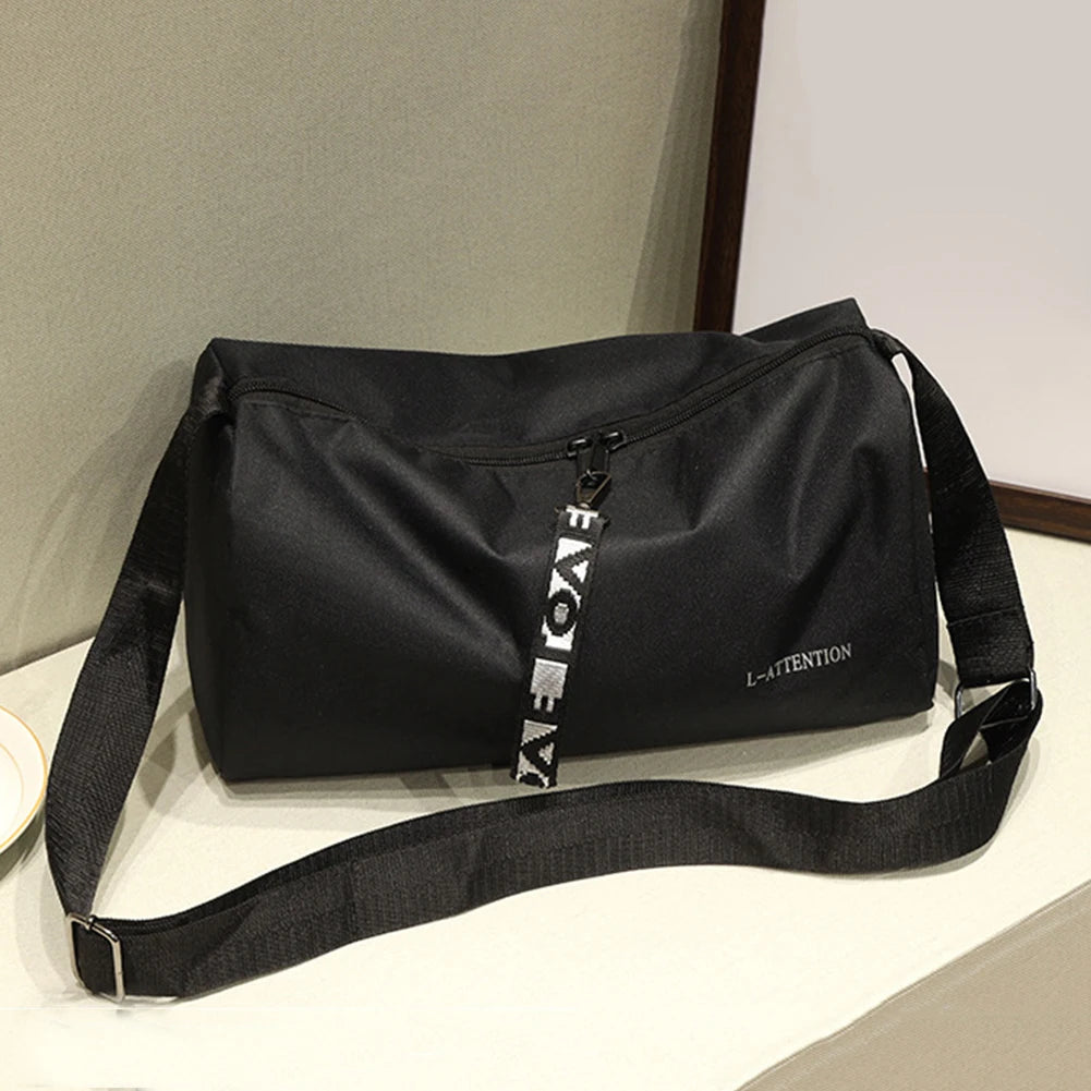 Portable Outdoor Fitness Gym Bags Multifunction Fashion Yoga Sports Tote 600D Nylon Adjustable Strap for Weekend Training